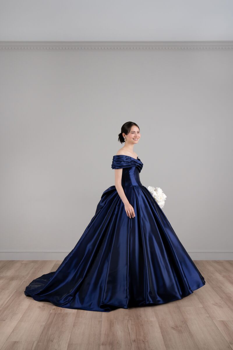 ネイビー・クラレット