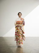 薄ピンク雲取菊に七宝（中振袖）