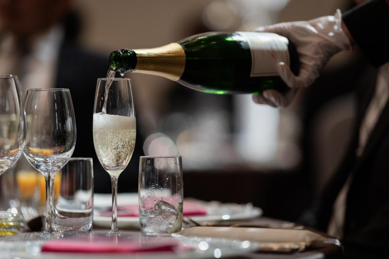 撮影後はホテル内で皆様とお食事も