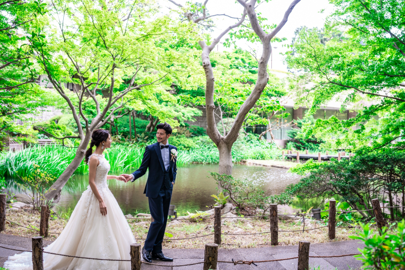 【洋装1着&洋食会食】ファミリーフォトウェディング!ホテルこだわりのグリル料理での会食付き