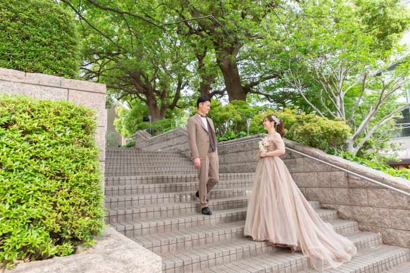 【洋装2着&和食会食】ウエディング&カラードレス撮影とアットホームな和食会食付きプラン