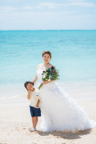今日ベストのサンドorロックビーチツアー！ママと息子のフォトウエディング！