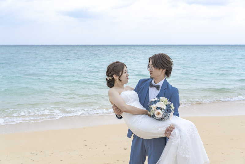 照れくさいけど、お姫様抱っこショットも可愛い！