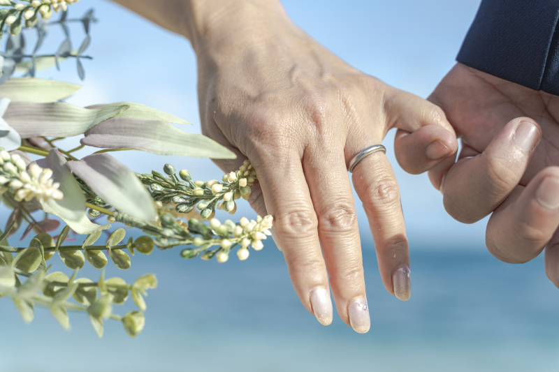 定番の指輪を使ったリングショット!