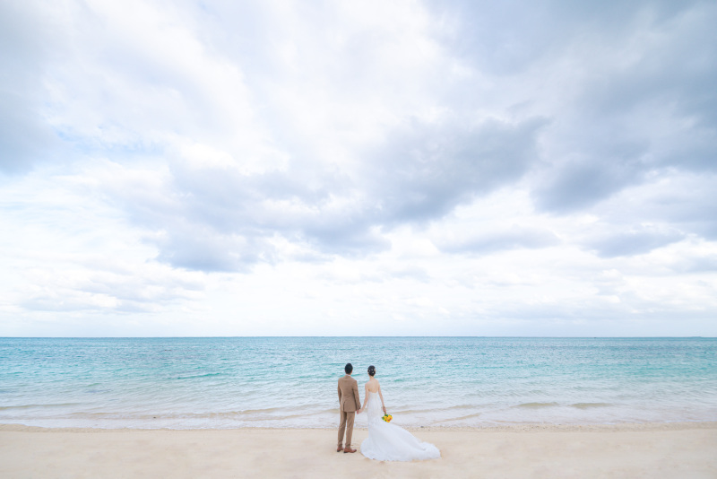雲が多い=青くない。ではないことを知って欲しい。