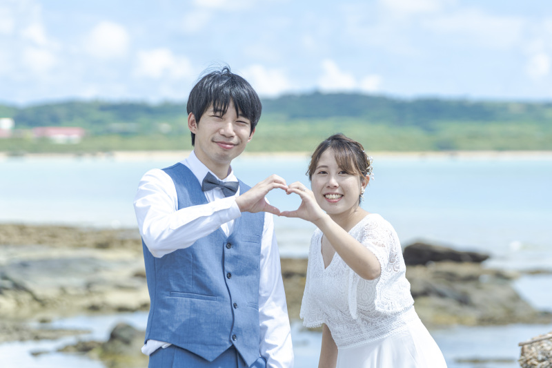 石垣島限定！岩場のビーチとガジュマル。大人な雰囲気、ロックビーチツアー。