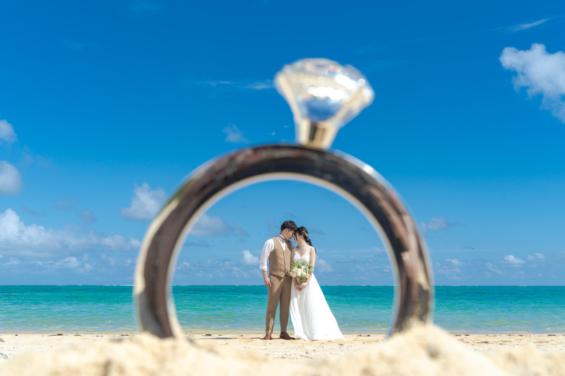 海でも小物を使った撮影もOK!!