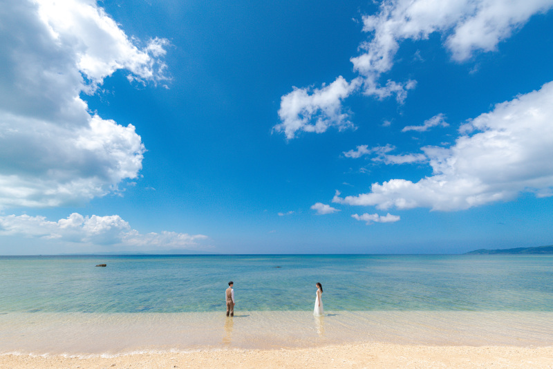 ドレスのまま海に!インザシー!