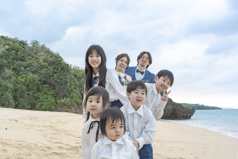 家族みんなで楽しくファミリーフォト！