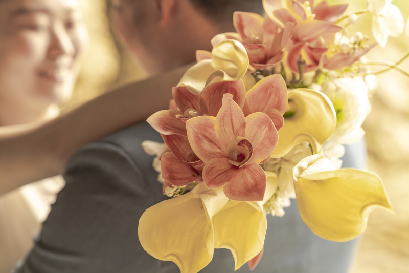 ブーケ越しの満面の笑み！