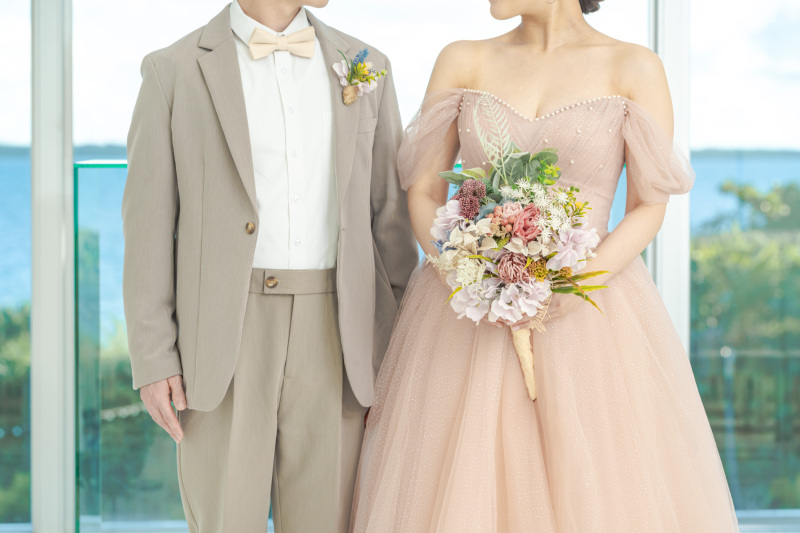 カラードレスに衣装をチェンジ！