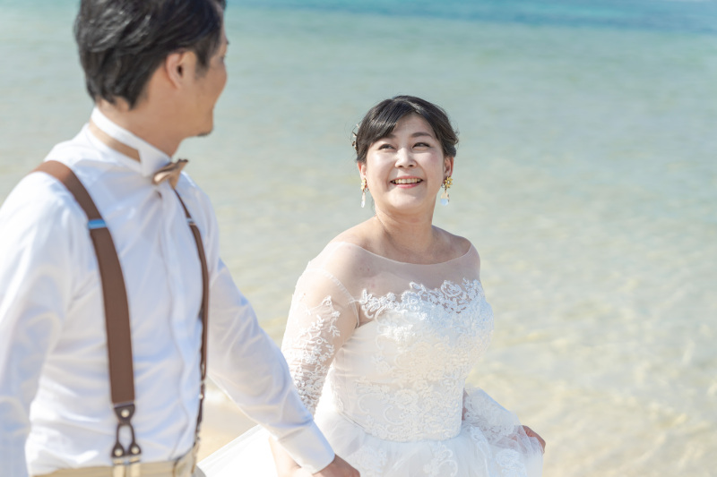 眩しいけど、思わず笑顔に。