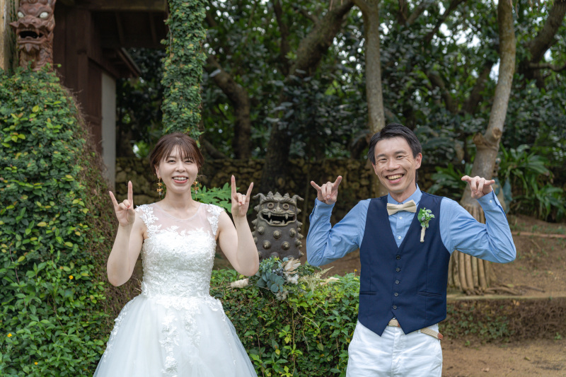 はい!シーサーポーズ!