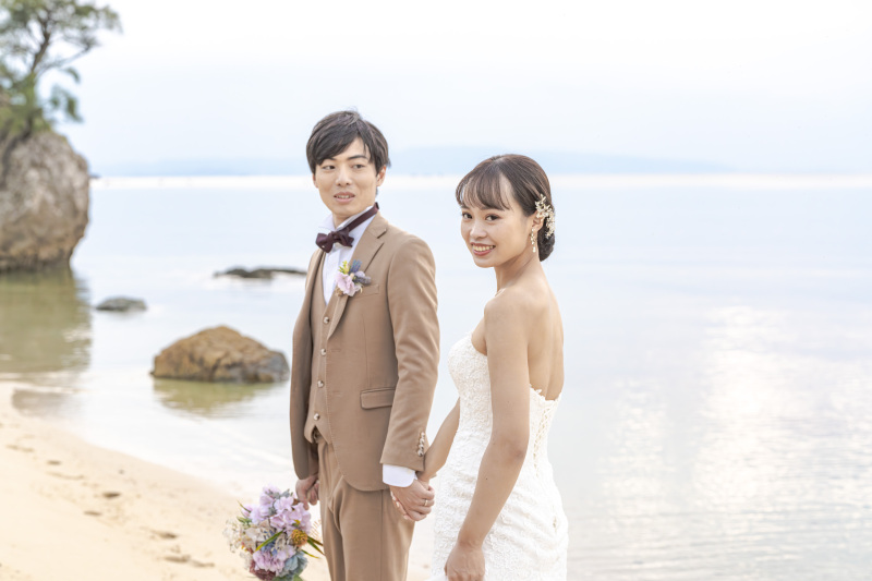 サンセット撮影がスタート!穏やかなビーチで。