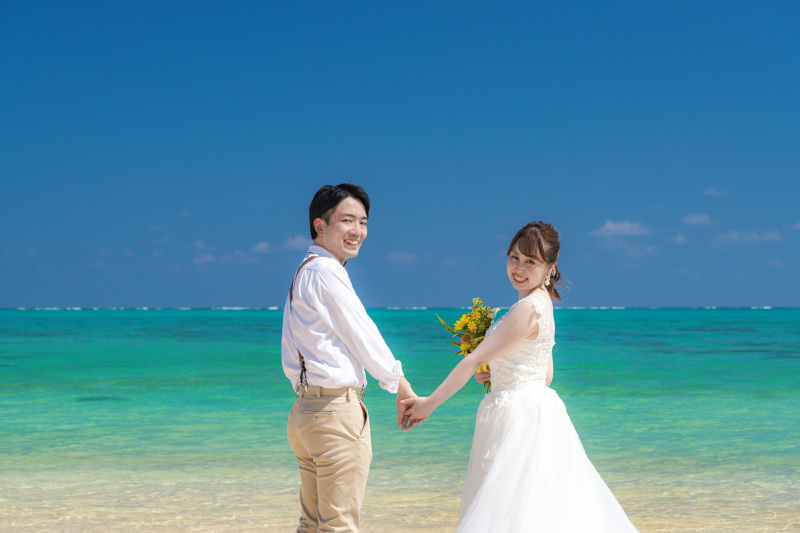 振り返り笑顔〜とても素敵な笑顔です。