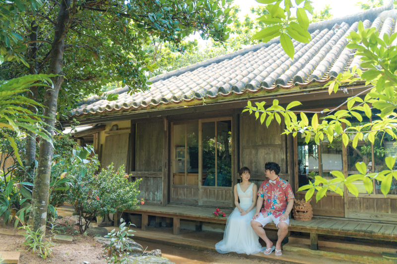 赤瓦古民家でのんびり撮影。