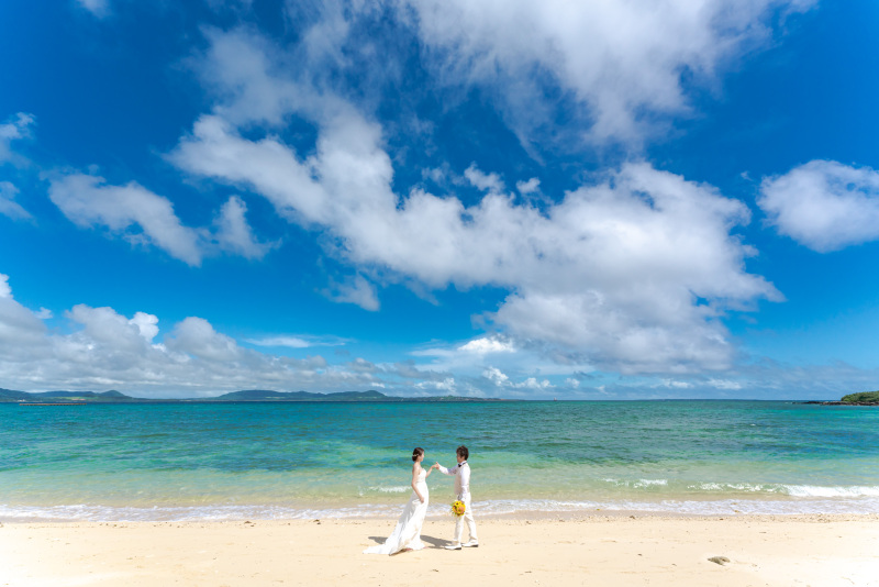 石垣島でフォトウェディング砂浜のビーチは外せない