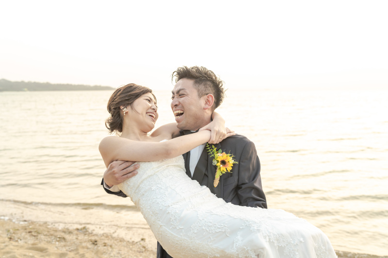 最後はサンセット見ながら、お姫様抱っこ。