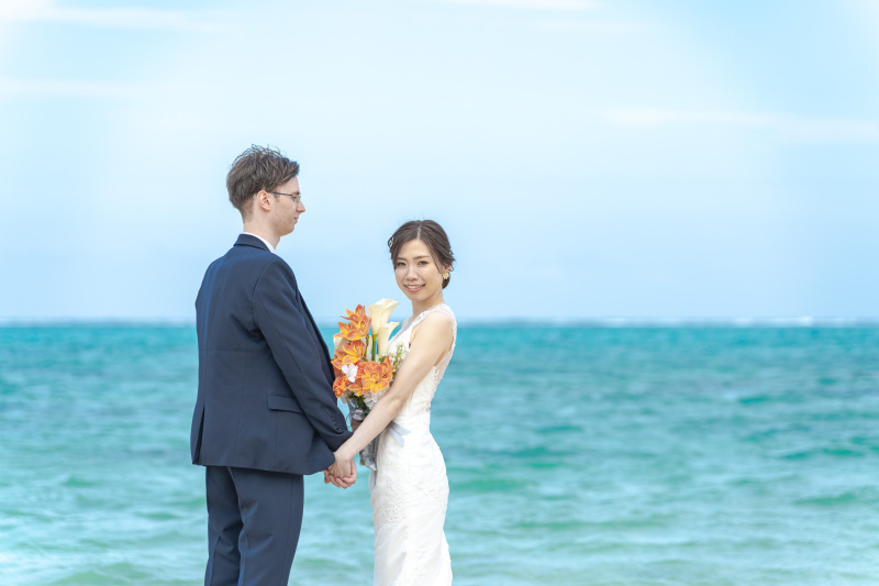 新婦さんだけの振り返りポーズ。