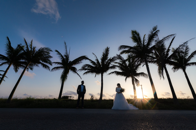 色んなシチュエーションでトロピカルサンセットを堪能するツアー
