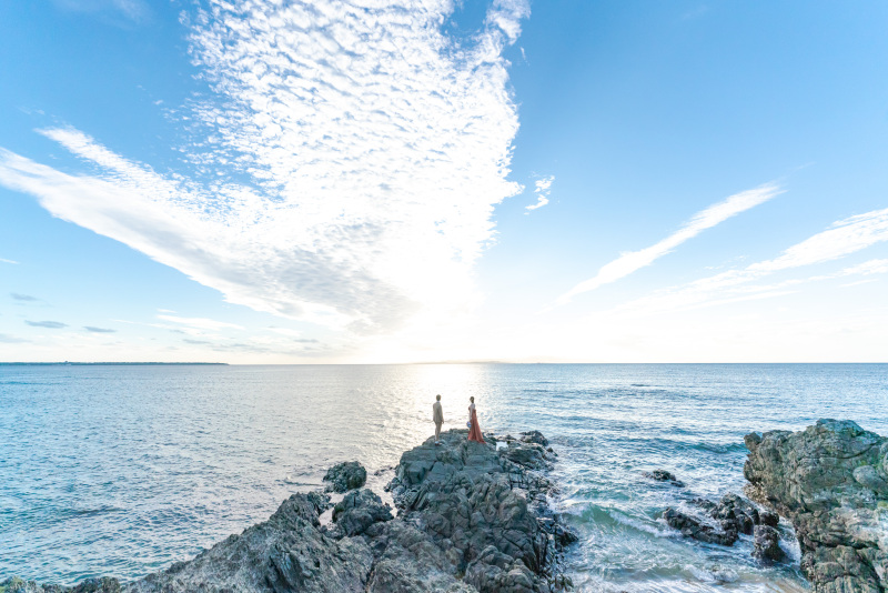 かっこいい岩場のビーチ。ロックビーチでも撮影。