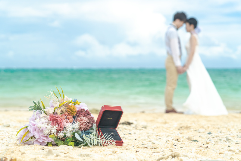 お持ち込みの指輪ケースを使った写真。