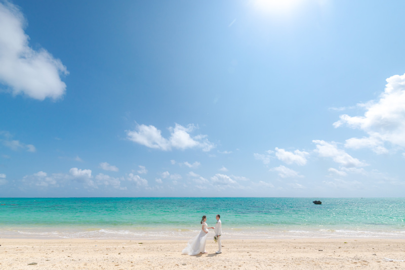 ギンギラギンの日差し。これぞ南国。