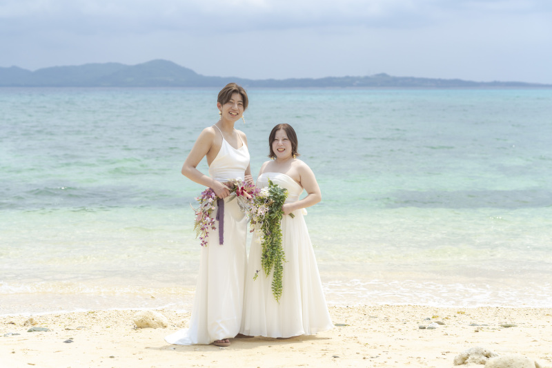 WウェディングドレスWヘアメイクが可能です！