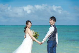 クラフト・ミニシネマ1〜2min※ビーチ【専門ビデオグラファーが撮影するオリジナルムービー】結婚式のオープニングムービーも作成します!