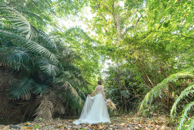 BlueSoda石垣島/宮古島クラフトフォトウェディング_衣装の追加料金がない