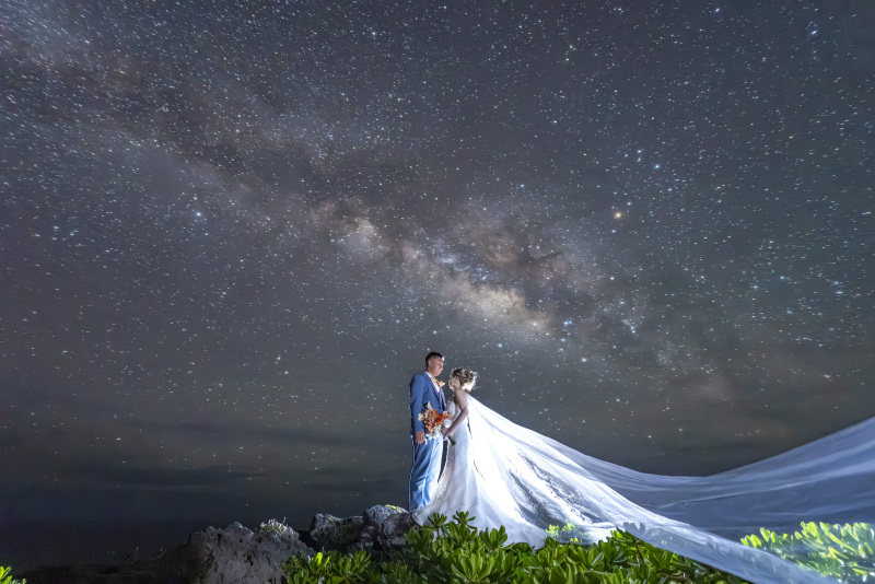 BlueSoda石垣島/宮古島クラフトフォトウェディング_夜景で撮影できる