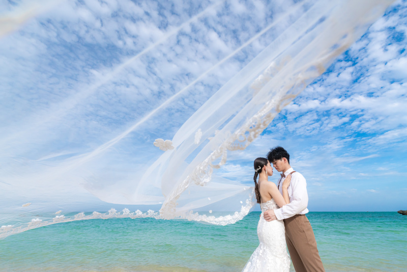 BlueSoda石垣島/宮古島クラフトフォトウェディング_海で撮影できる