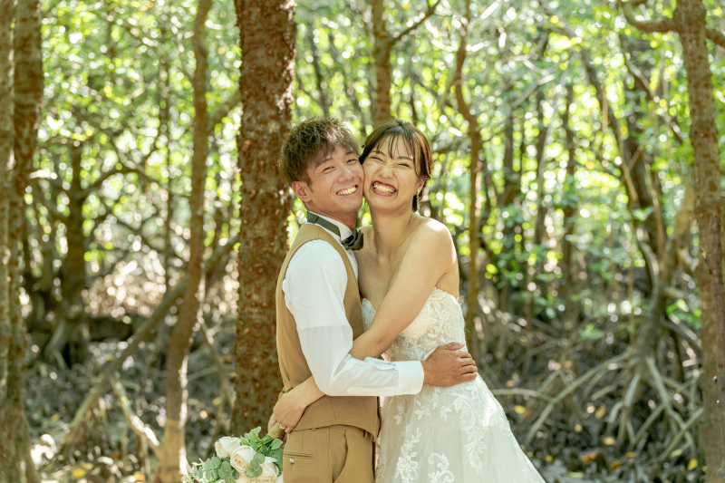 BlueSoda石垣島/宮古島クラフトフォトウェディング_衣装の追加料金がない