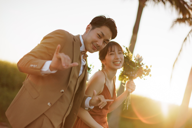 BlueSoda石垣島/宮古島クラフトフォトウェディング_ウエディングドレスが豊富