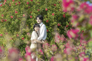 BlueSoda石垣島/宮古島クラフトフォトウェディング_ハイビスカスなどお花