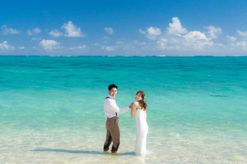 BlueSoda石垣島/宮古島クラフトフォトウェディング_海で撮影できる