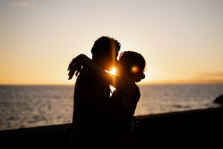 サンセットの時間の優雅な時間。ゆったりロマンティックな時間が流れるこの時間。大人な雰囲気のムービーにも。