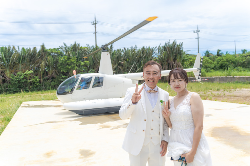 【サンゴ礁は空からしか見えない】ビーチ&ヘリコプターフライト体感ツアー*必要なものコミコミ価格*ムービー付*全カット納品*空の旅