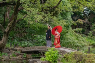 四季折々の美しさを残す。和装が映える庭園撮影