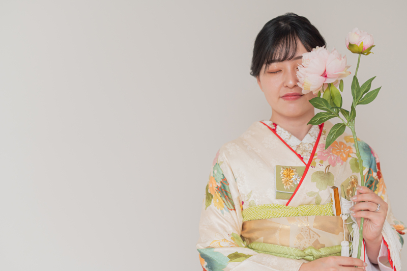 PHOTO WHITE(フォトホワイト)_色打掛・着物が豊富