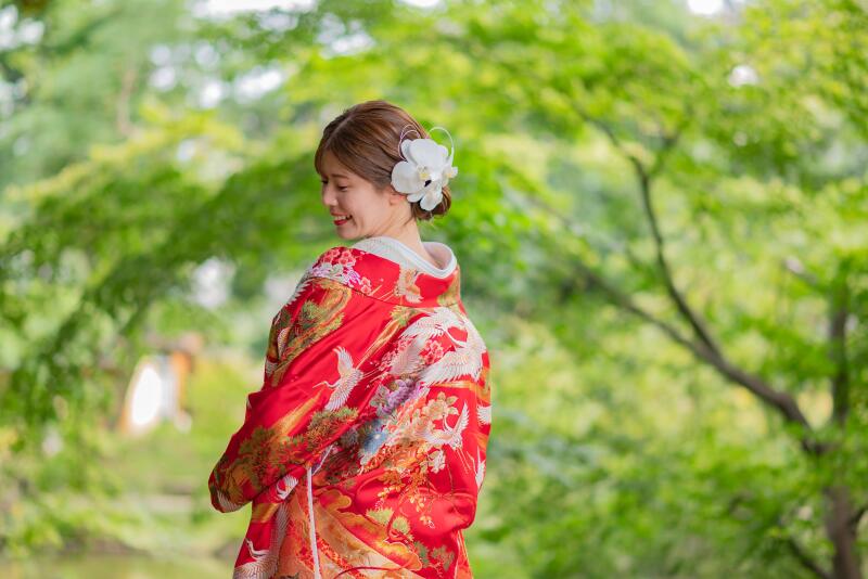 【2026年9月末までの撮影30%OFF】歴史ある名園で残す・肥後細川庭園和装ロケーションフォトプラン(データ付)