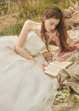 クチュールナオコ