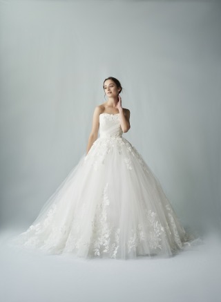 クチュールナオコ