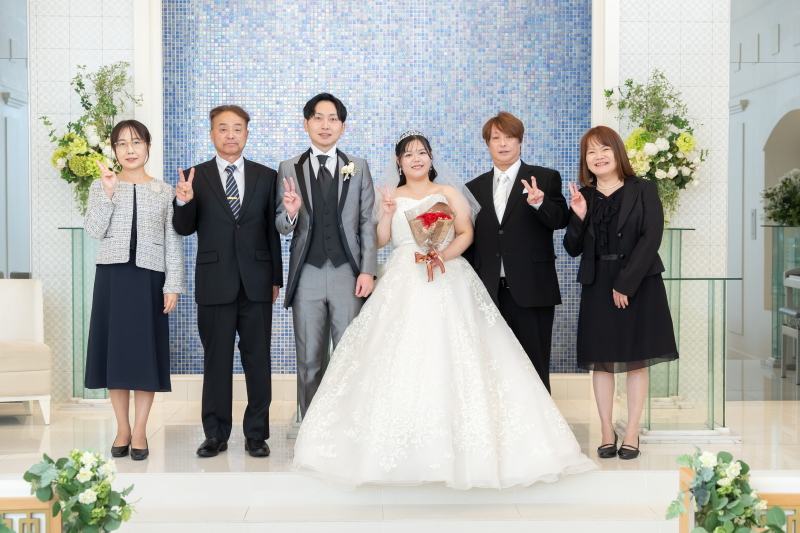 家族で記念撮影を