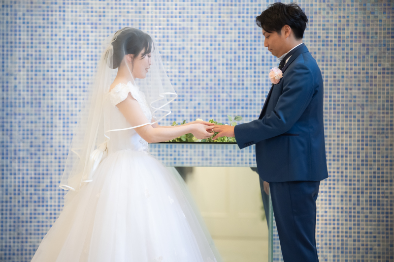 二人で誓いのシーンを