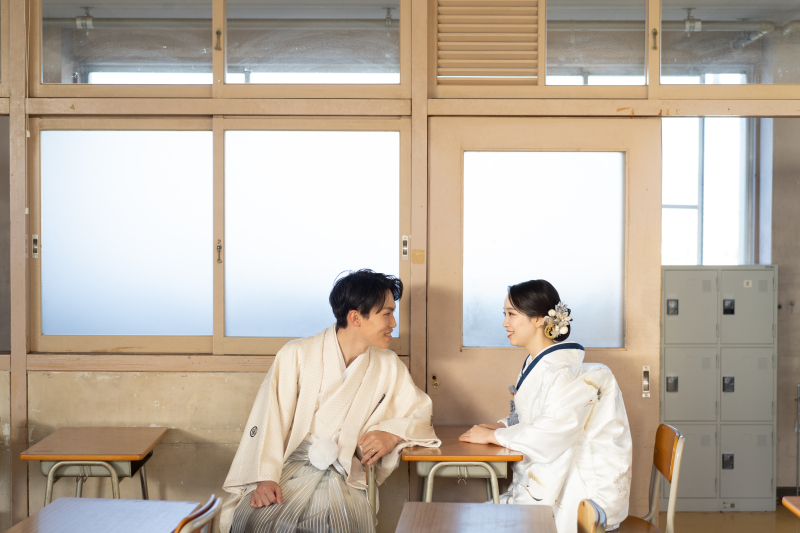 当時は制服姿でこんな感じだったかな？