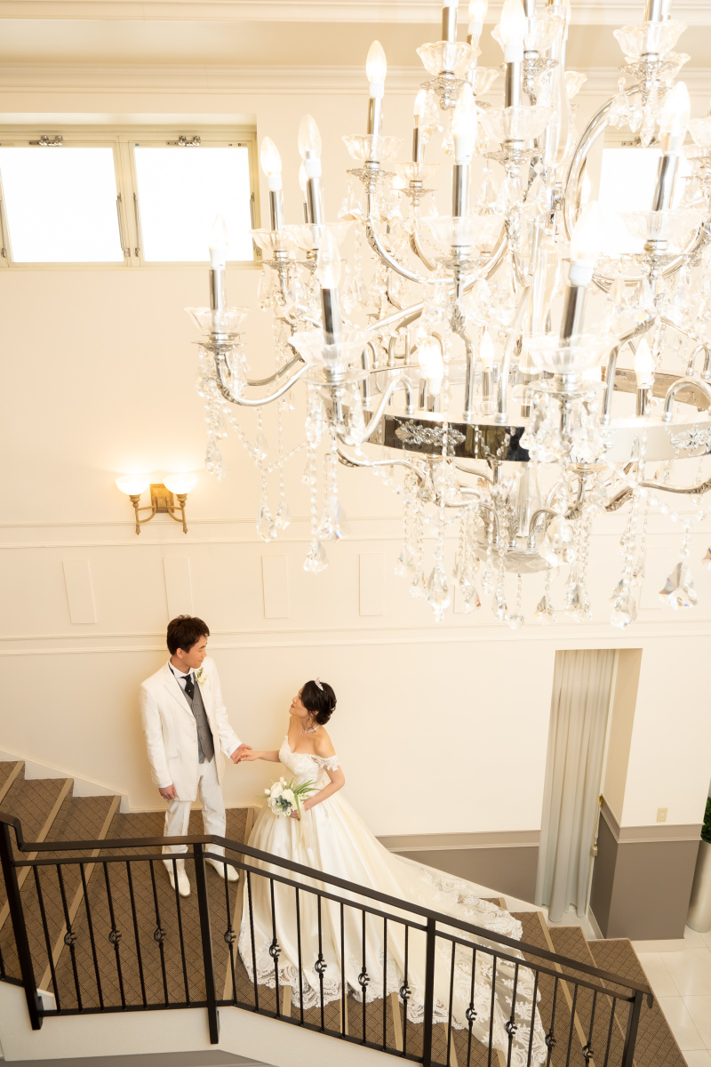 衣装やヘアメイクにもこだわりを