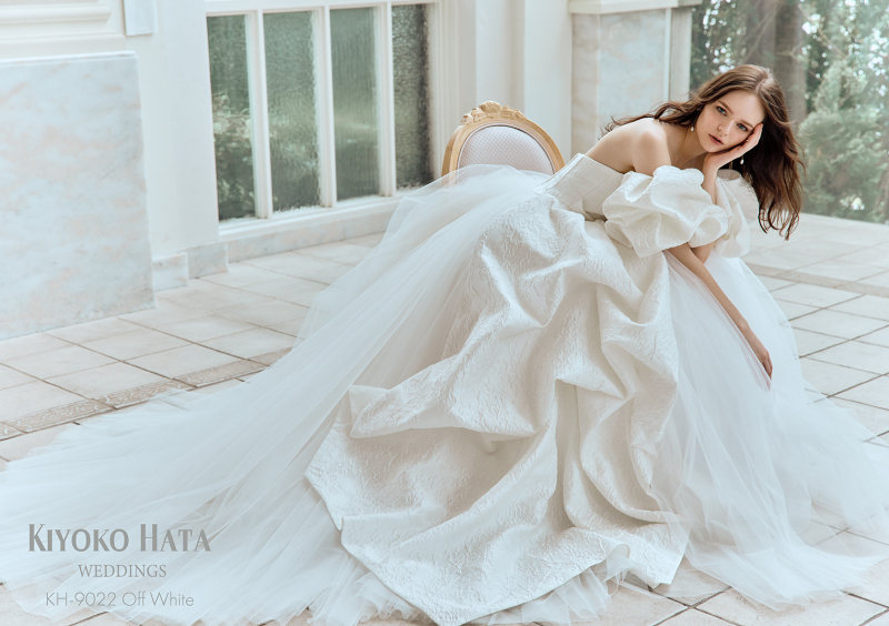 クラブドゥクレール迎賓館_ウエディングドレスが豊富