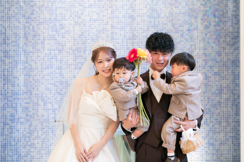 【ファミリーフォトプラン】家族で残す一生の宝物♪特別な時間を写真に残せる。貸切邸宅フォトウエディングプラン「アルバム付」