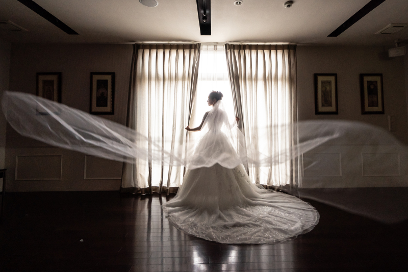 【韓国風WeddingPhoto】◇洋装スタジオ◇9月末までの撮影で新郎シャツレンタル無料!